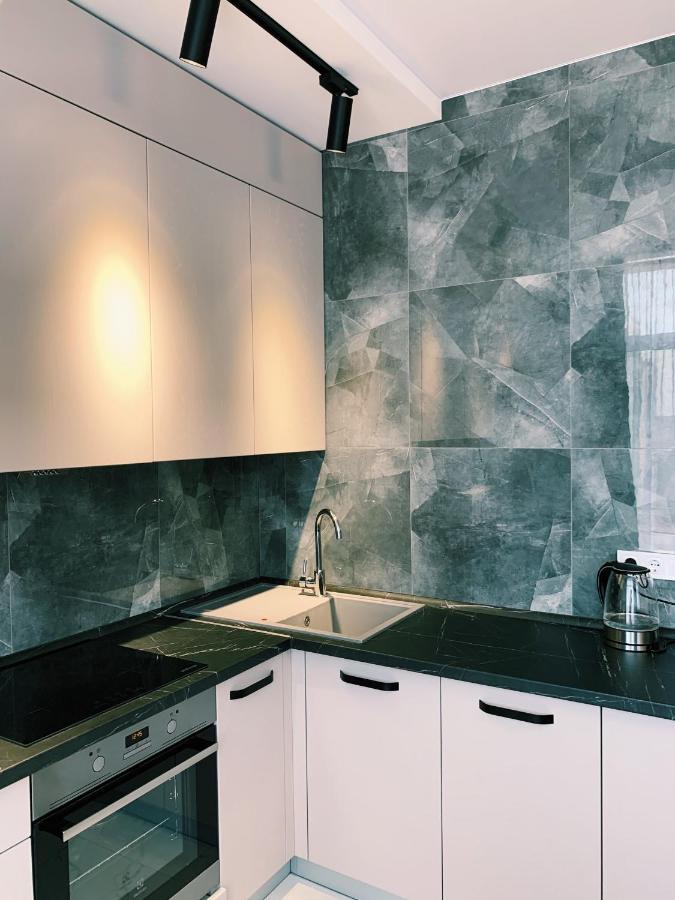Sunny Apartment 5 Odessa Dış mekan fotoğraf